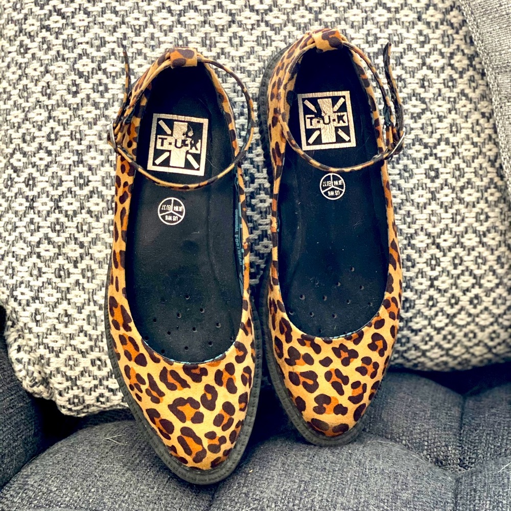 TUK Leopard Pointed Ballet Ankle Strap Creeper